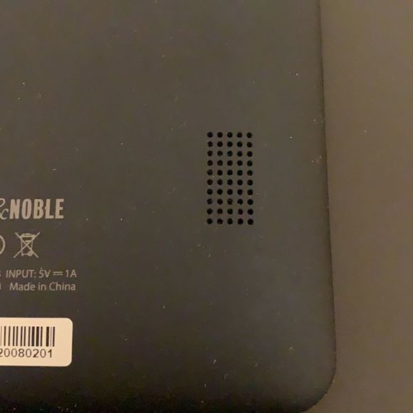 8GB Nook Tablet - Picture 8 of 9